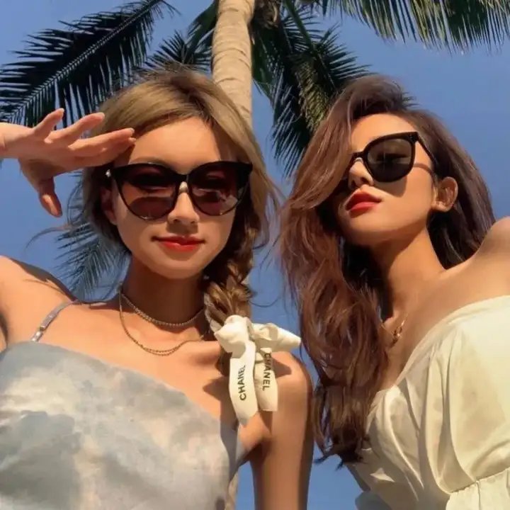 碧水美人鱼